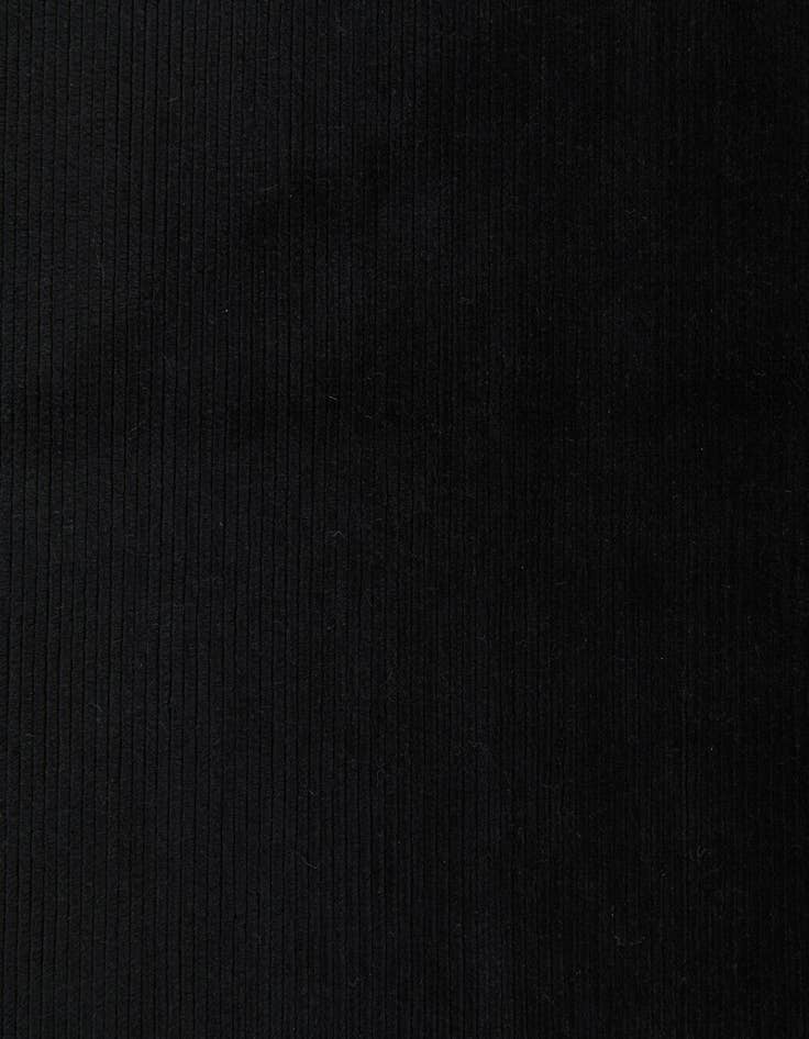 Detail image of 4' 1 x 6' Darya Rug