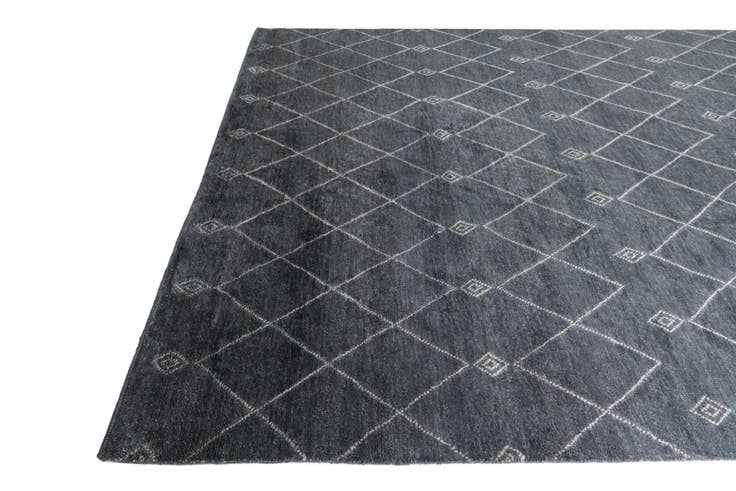 Detail image of 8' 1 x 10' Hand Knotted Darya Wool Rug