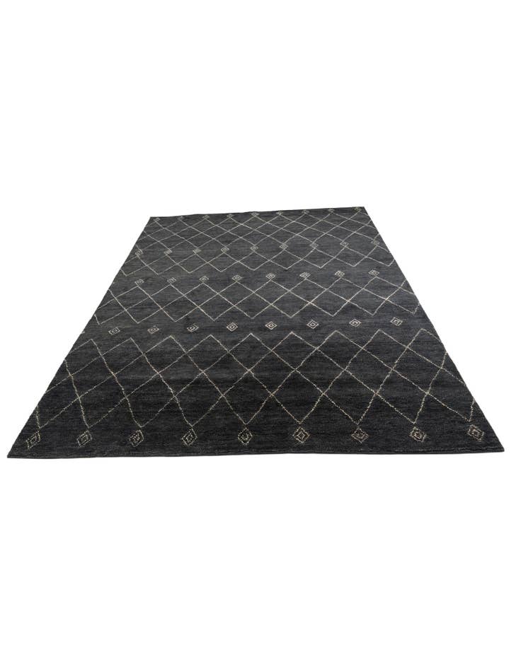 Detail image of 8' 2 x 10' 1 Hand Knotted Darya Wool Rug