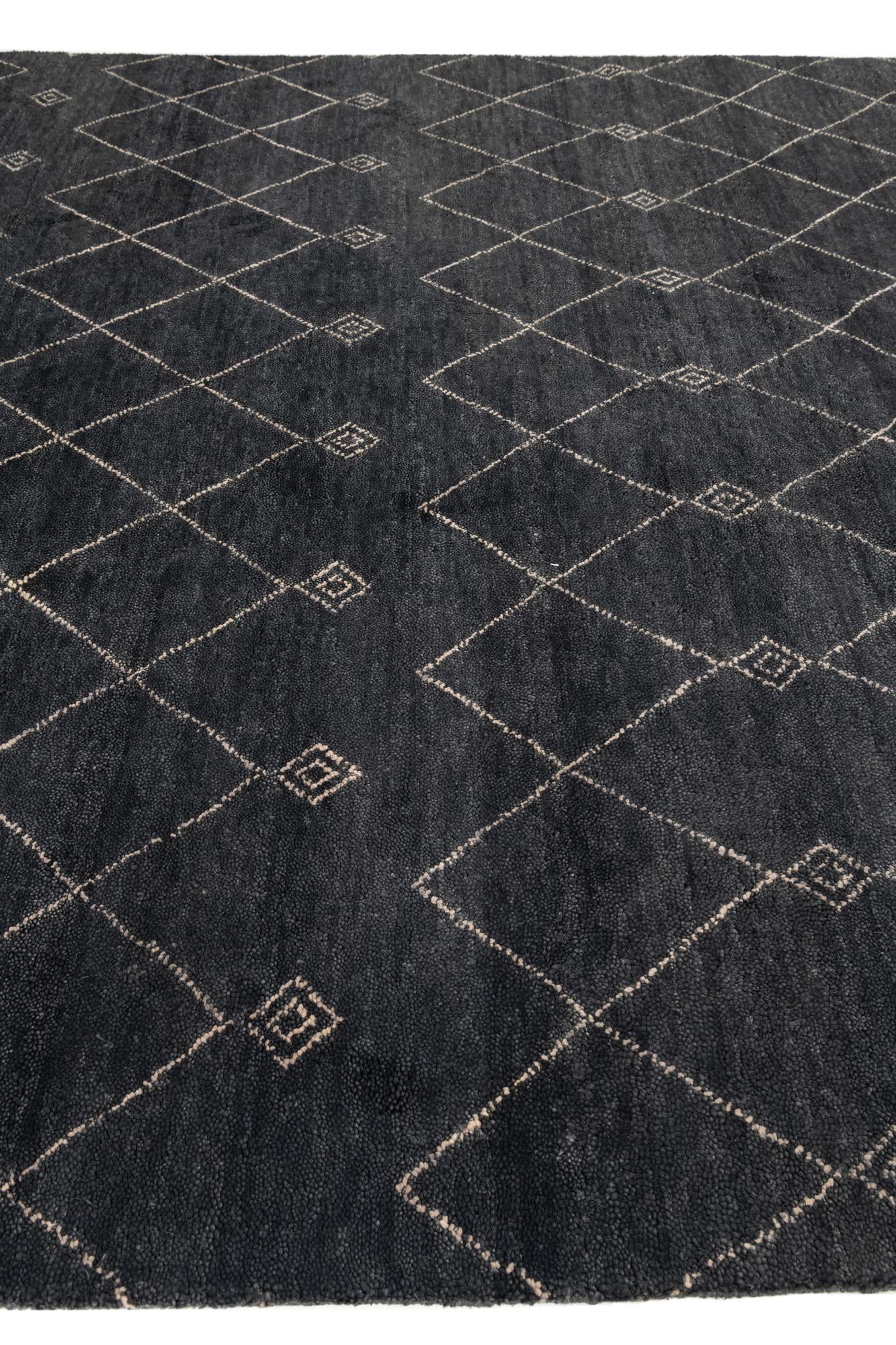 8' 2 x 10' 1 Hand Knotted Darya Wool Rug
