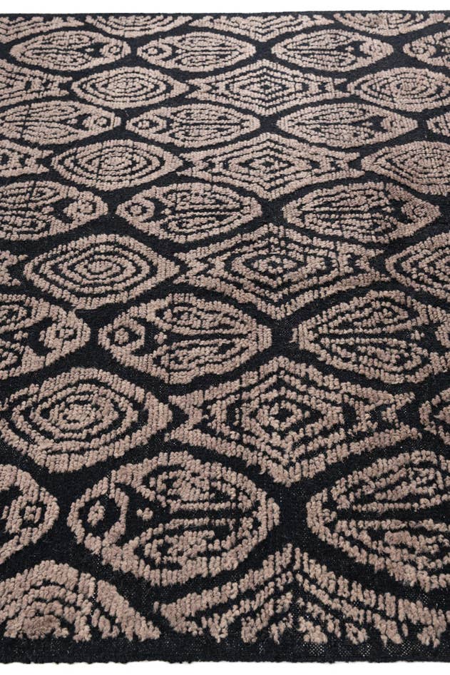 Detail image of 6' 5 x 9' 4 Hand Knotted Darya Wool Rug