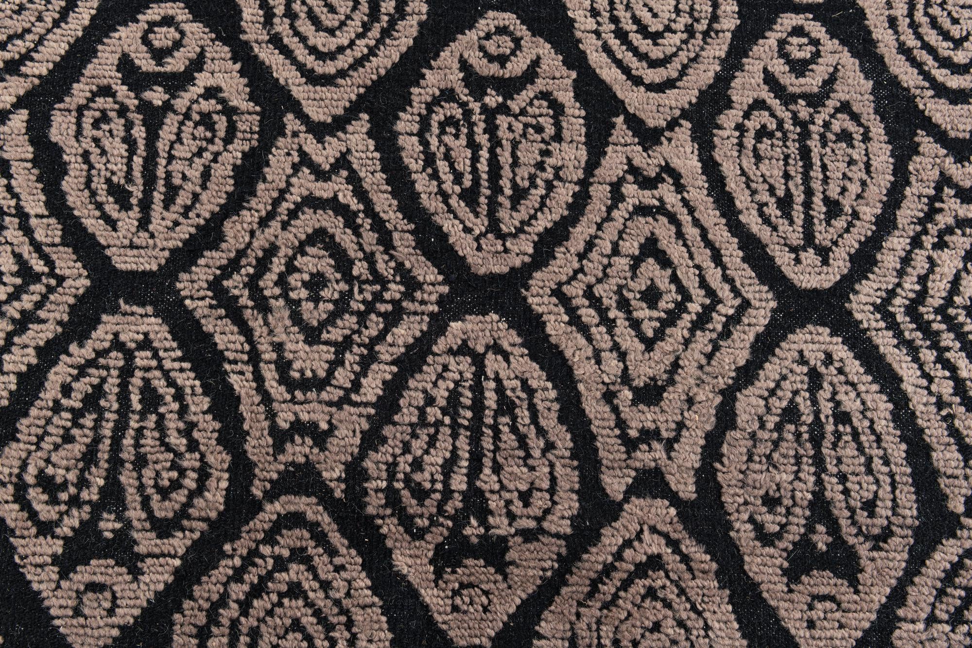 6' 5 x 9' 4 Hand Knotted Darya Wool Rug