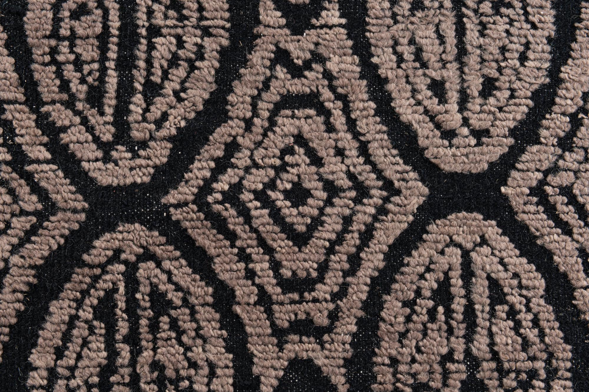 6' 5 x 9' 4 Hand Knotted Darya Wool Rug