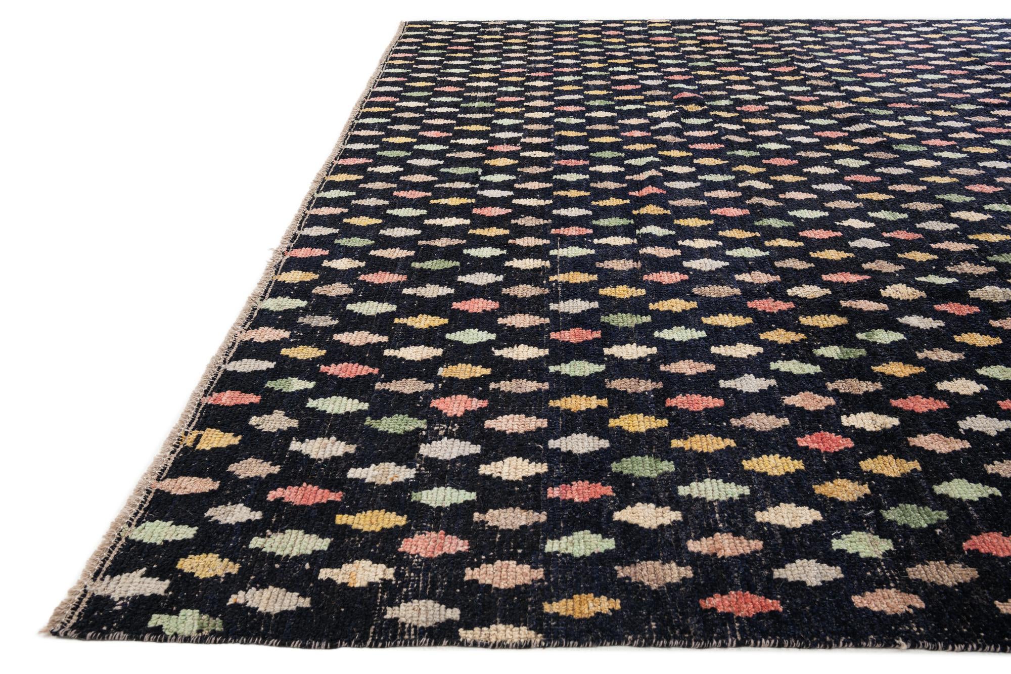 10' 2 x 14' 10 Hand Knotted Darya Wool Rug