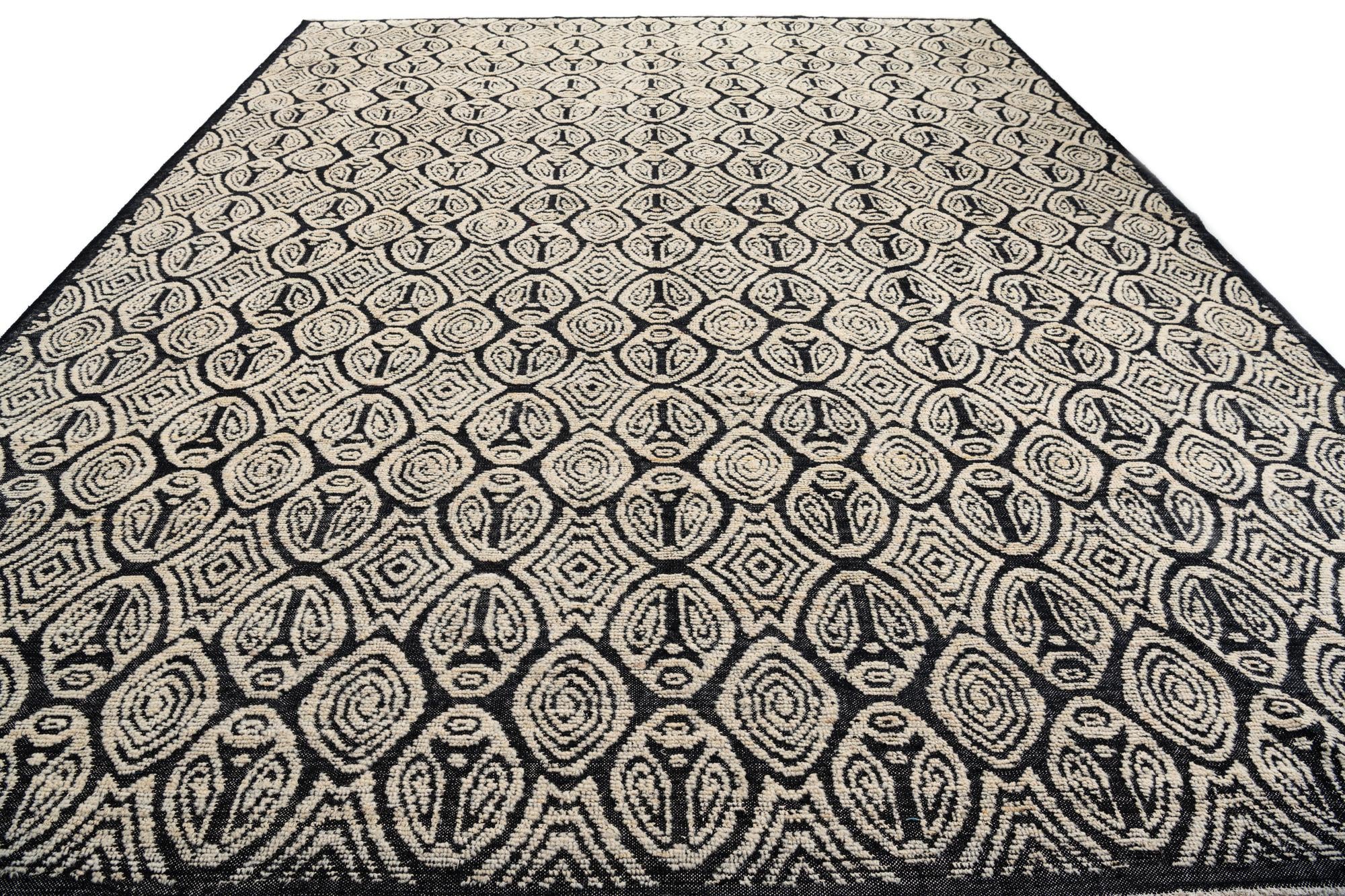 12' 2 x 15' 1 Hand Knotted Darya Wool Rug