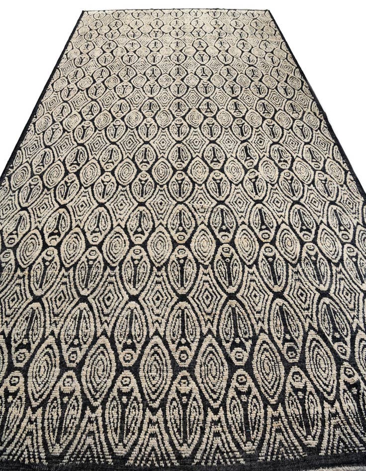 Detail image of 12' 2 x 15' 1 Hand Knotted Darya Wool Rug