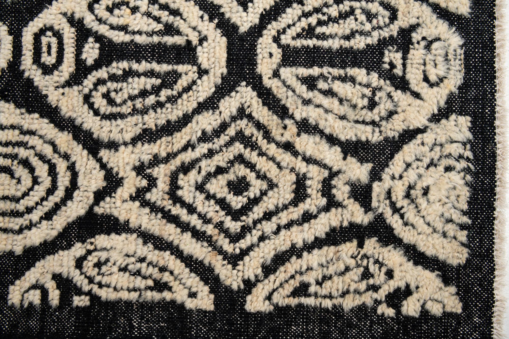 12' 2 x 15' 1 Hand Knotted Darya Wool Rug