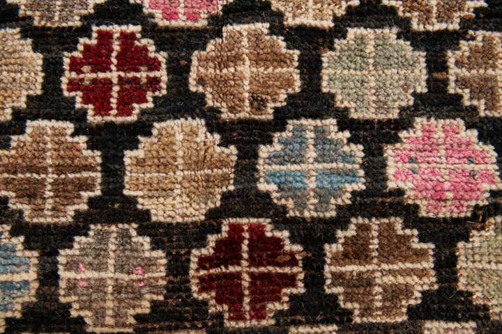 6' 1 x 9' Hand Knotted Darya Wool Rug