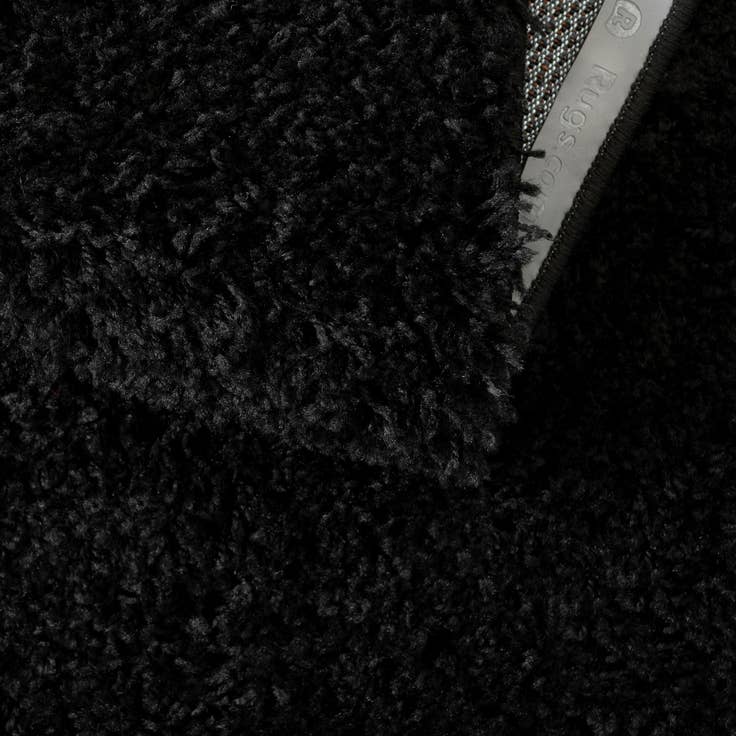 Detail image of 8' x 11' Everyday Shag Rug