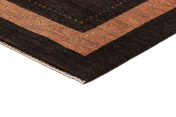 5' 1 x 6' 8 Hand Knotted Gabbeh Wool Rug