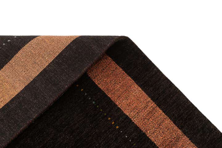 5' 1 x 6' 8 Hand Knotted Gabbeh Wool Rug