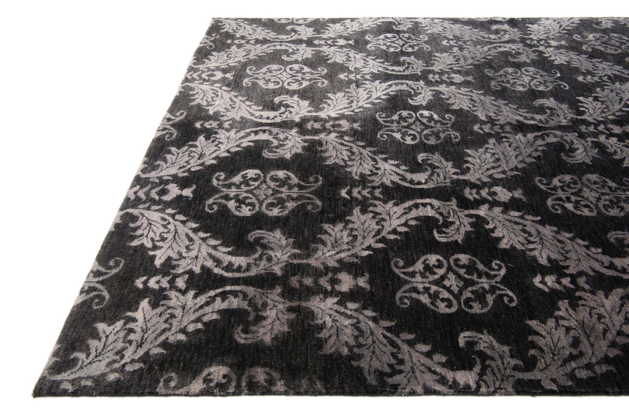 5' 7 x 8' Hand Knotted Gabbeh Rug