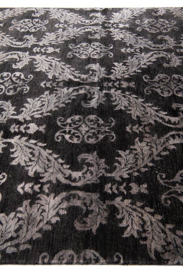 Detail image of 5' 7 x 8' Hand Knotted Gabbeh Rug
