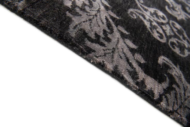 Detail image of 5' 7 x 8' Hand Knotted Gabbeh Rug