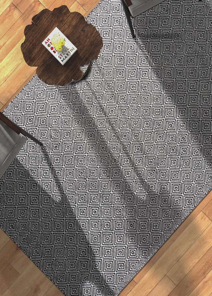 6' 1 x 9' Hand Woven Geo Trellis Flatweave Rug