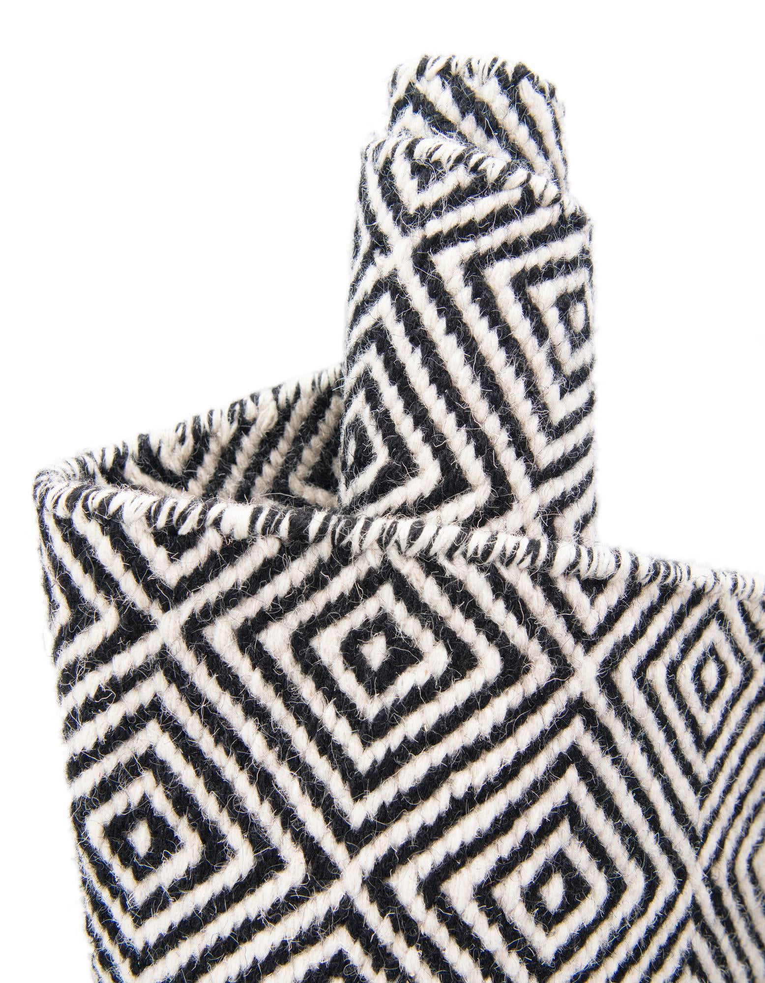 9' x 12' Hand Woven Geo Trellis Flatweave Rug