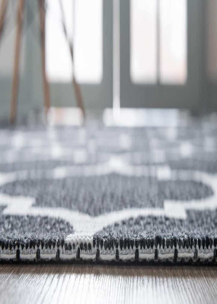 5' x 7' 2 Georgia Rug