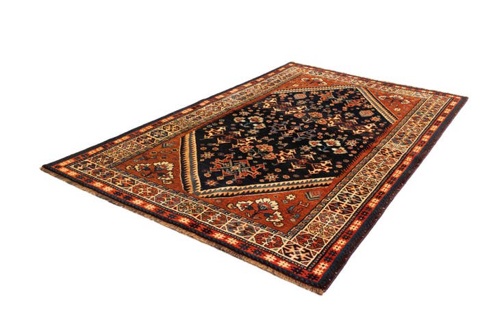 Detail image of 4' 10 x 8' 2 Ghashghai Wool Rug