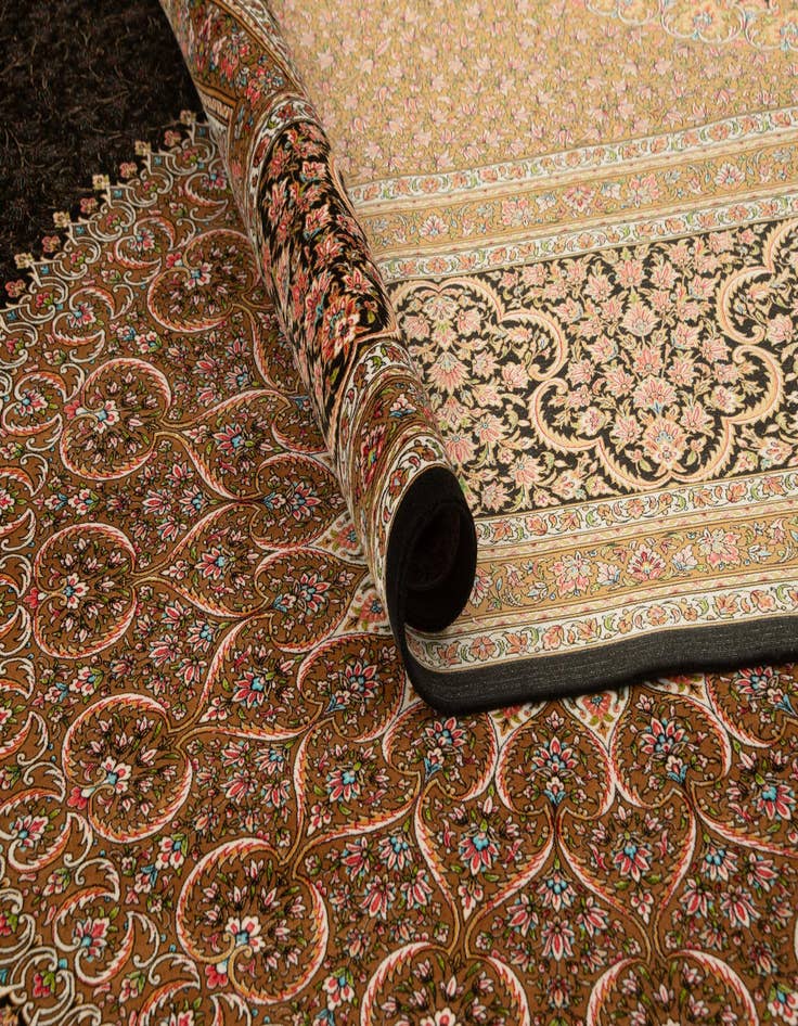 Detail image of 8' 1 x 11' 3 Ghom Design Rug