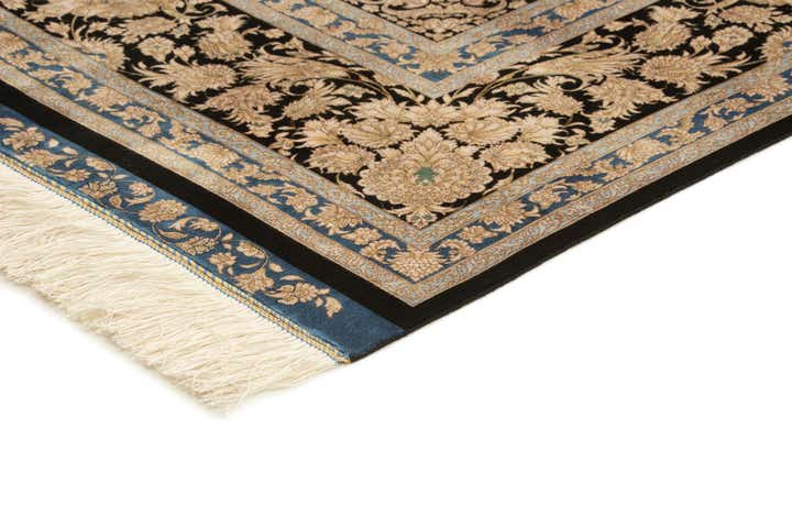 5' 8 x 9' 1 Ghom Design Rug