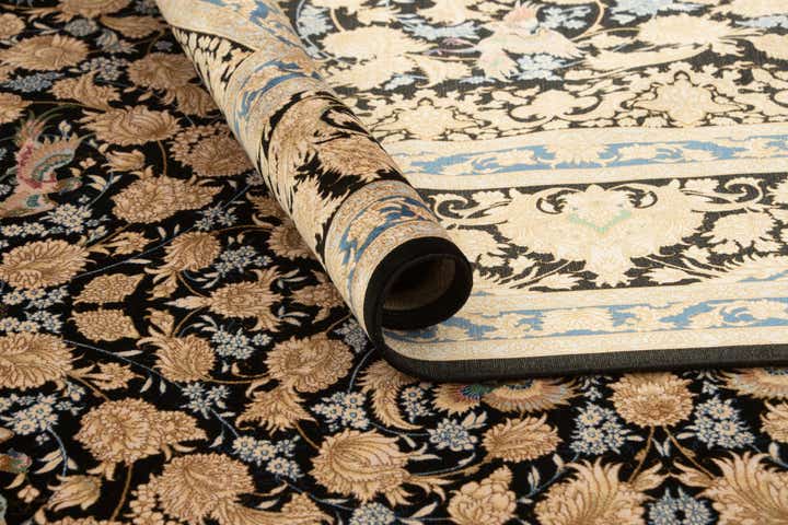 5' 8 x 9' 1 Ghom Design Rug