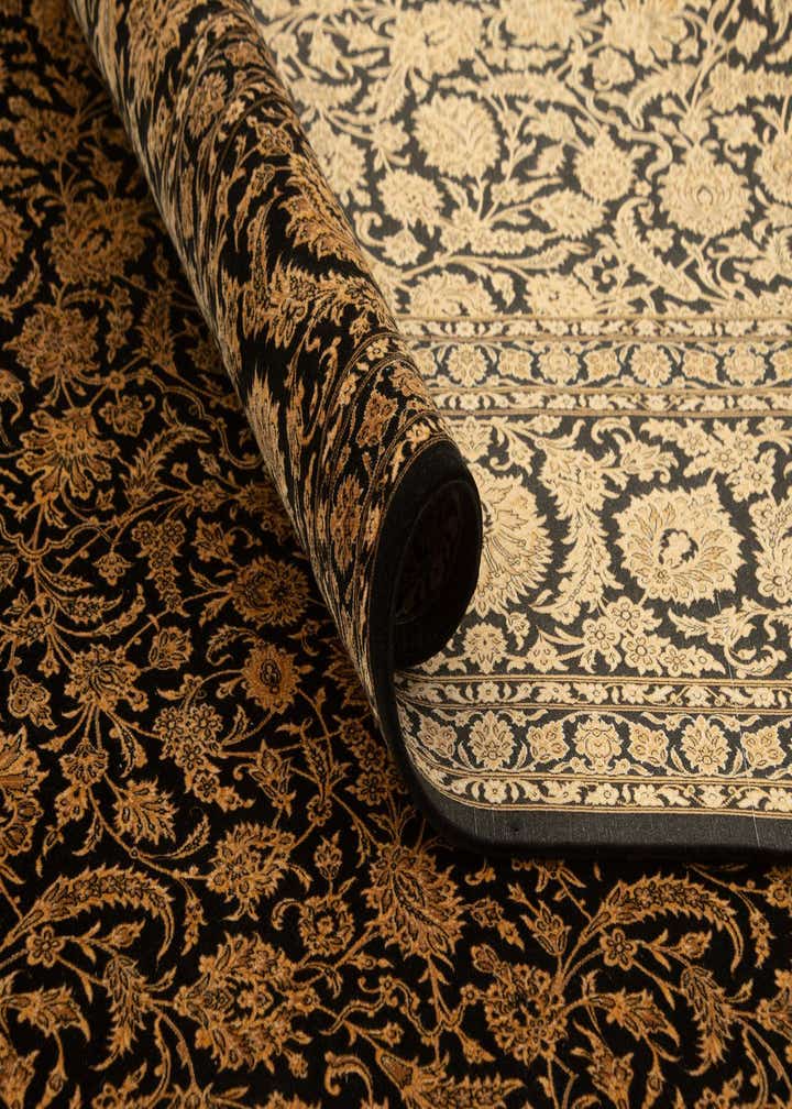 6' 5 x 9' 10 Ghom Design Rug