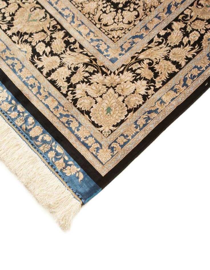 Detail image of 5' 8 x 9' 1 Ghom Design Rug