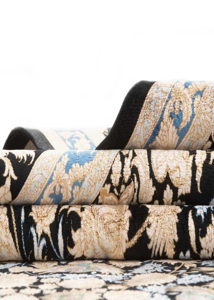 7' 1 x 9' 10 Ghom Design Rug
