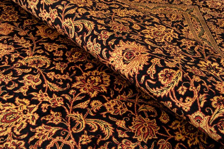 6' 4 x 9' 9 Ghom Rug