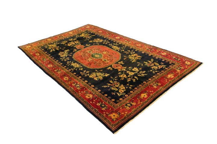 6' 1 x 9' 5 Hand Knotted Ghom Persian Wool Rug