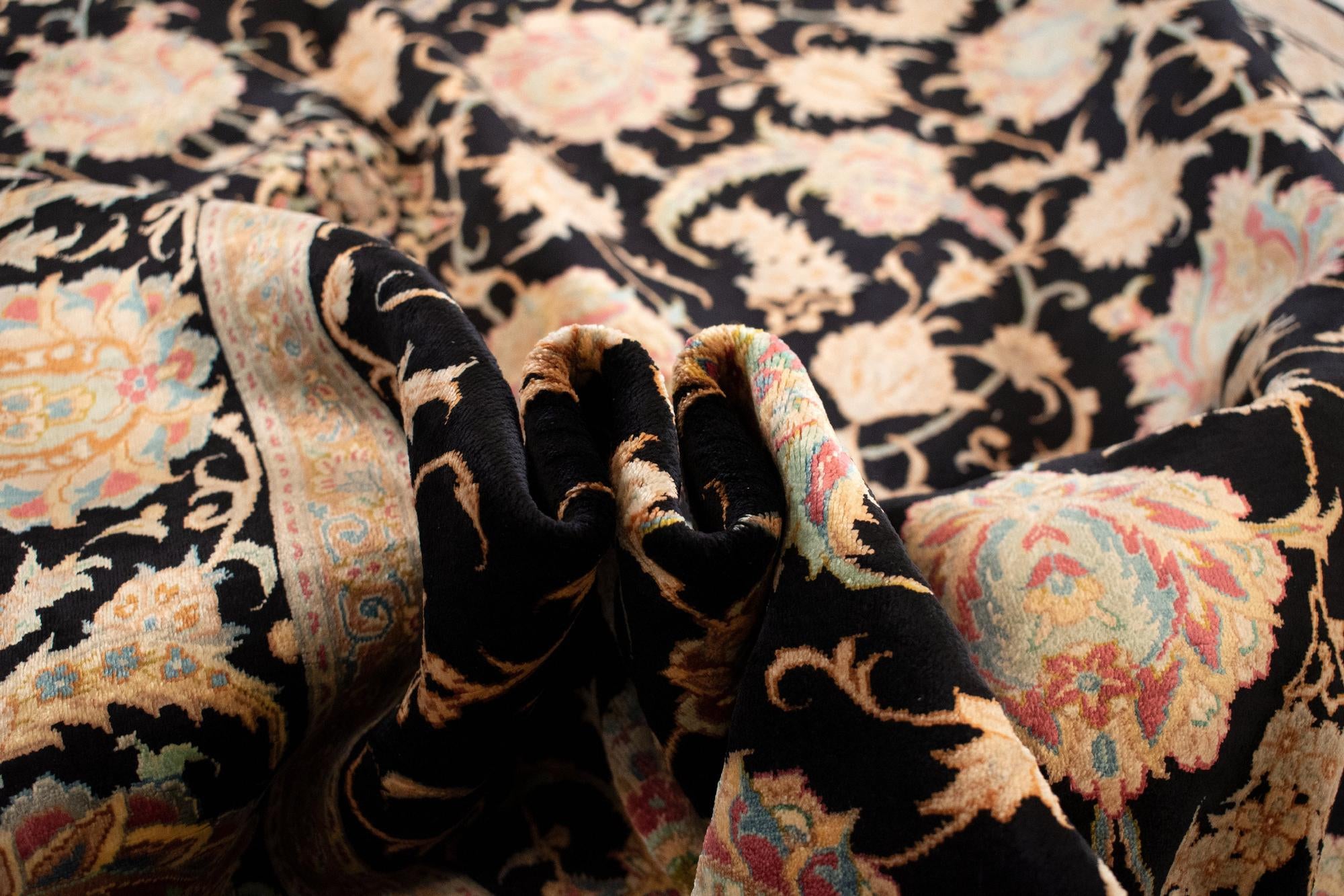 4' 4 x 6' 7 Ghom Silk Rug