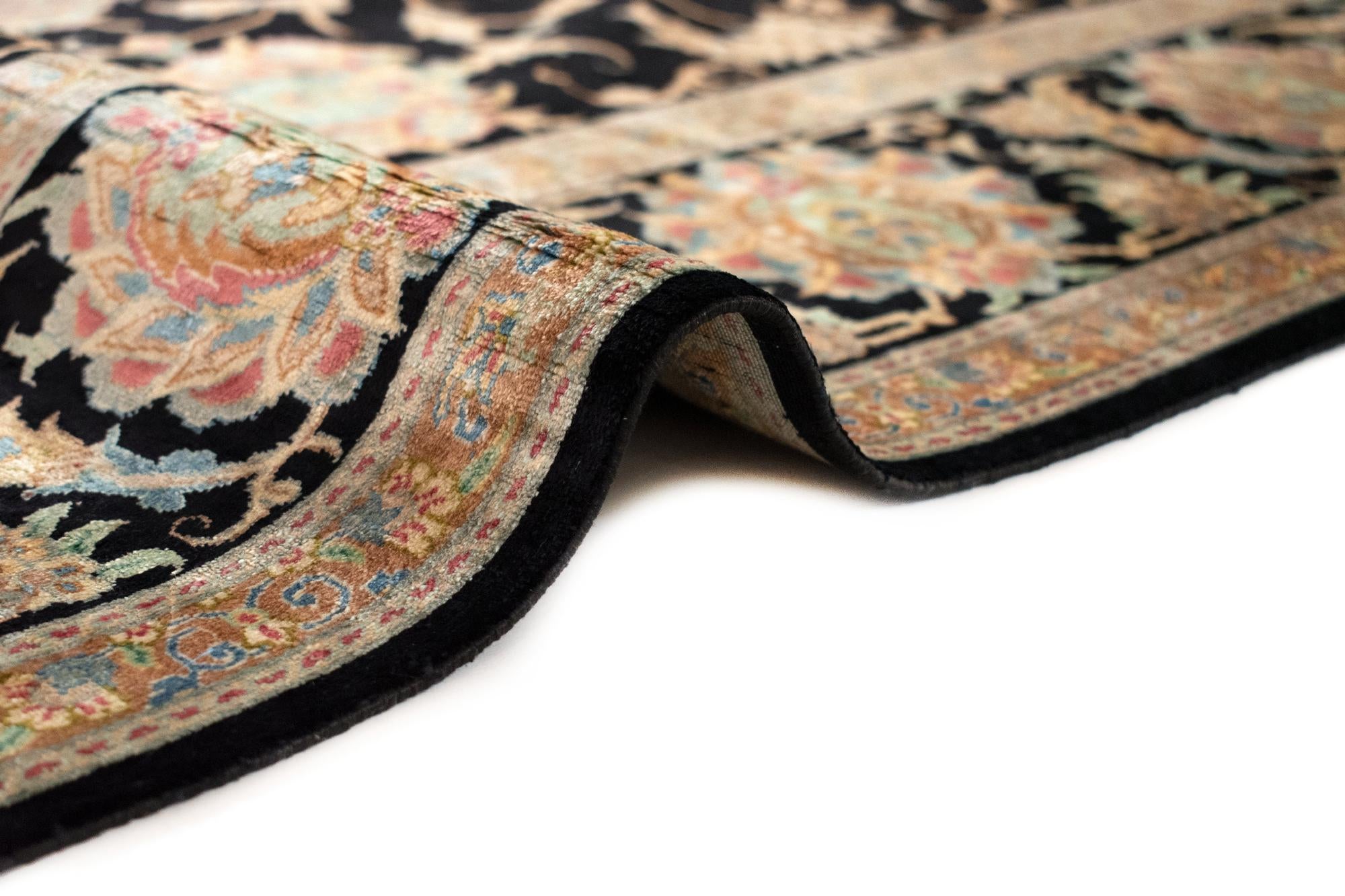 4' 4 x 6' 7 Ghom Silk Rug