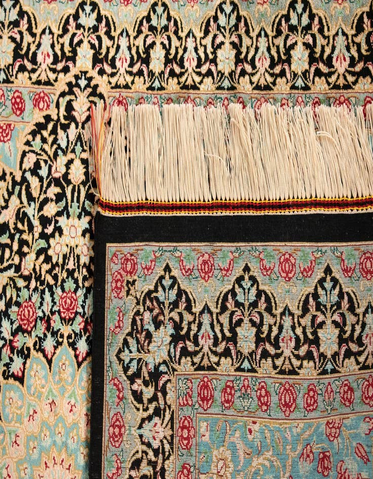 Detail image of 2' 7 x 4' 1 Ghom Silk Rug