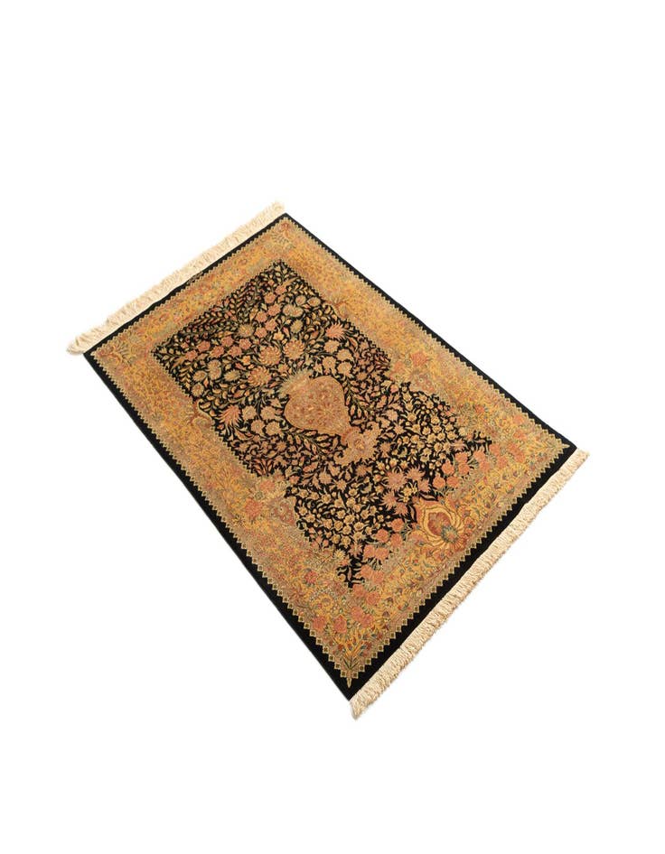 Detail image of 3' 2 x 4' 11 Ghom Silk Rug