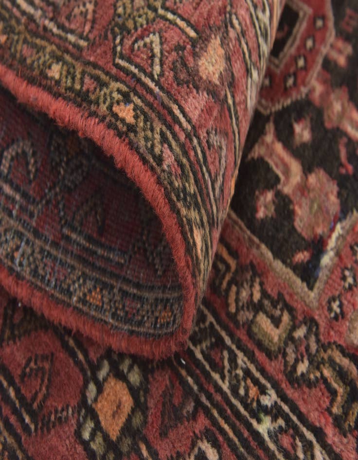 Detail image of 4' x 6' 6 Hand Knotted Hamedan Persian Wool Rug