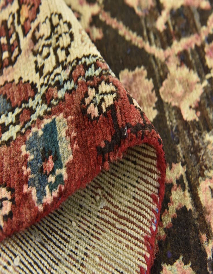 Detail image of 2' 9 x 4' 3 Hand Knotted Hamedan Persian Wool Rug