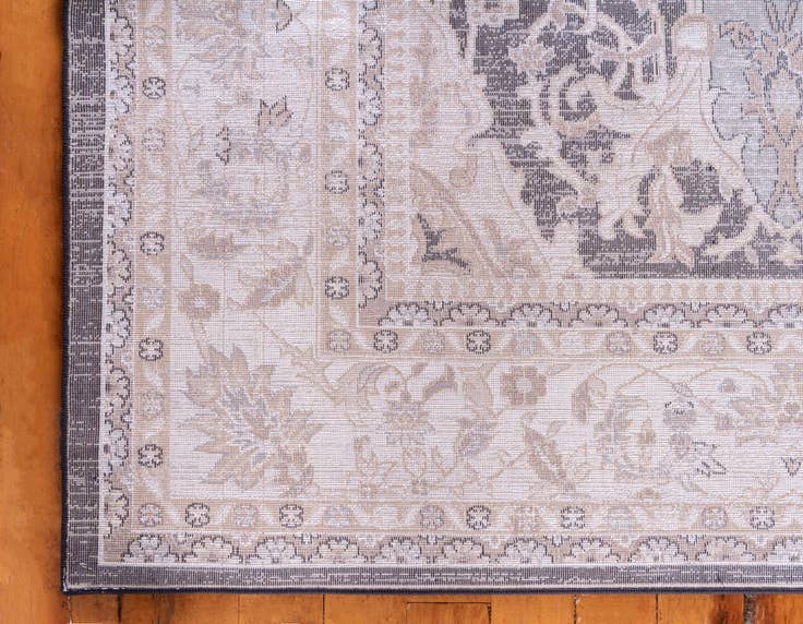 Detail image of 8' x 10' Heritage Rug