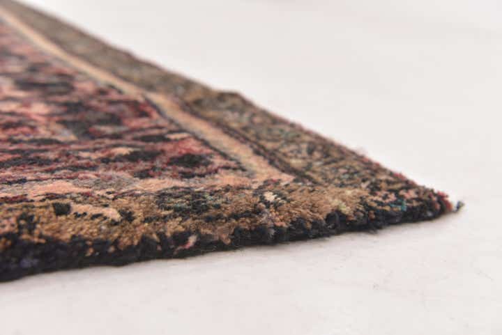 4' 10 x 7' 5 Hand Knotted Hossainabad Persian Wool Rug