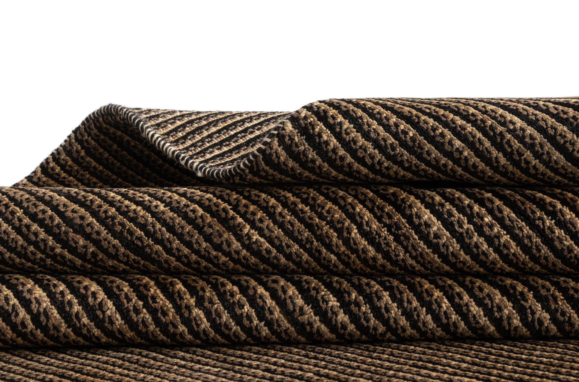 7' x 10' Juma Wool Rug
