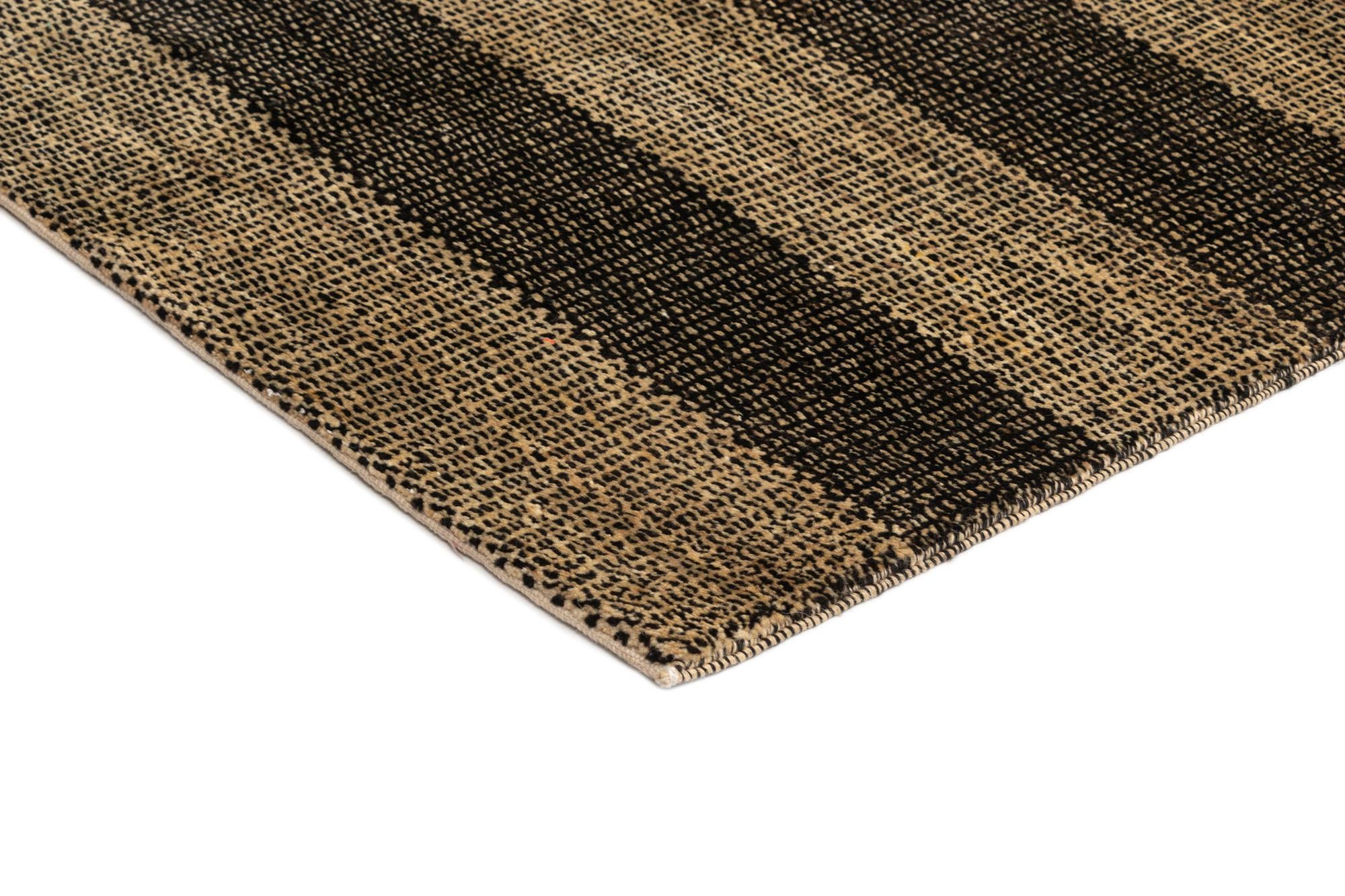 4' 6 x 6' 7 Juma Wool Rug
