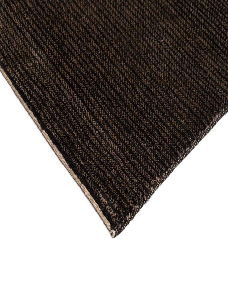 Detail image of 5' 7 x 8' 2 Juma Wool Rug