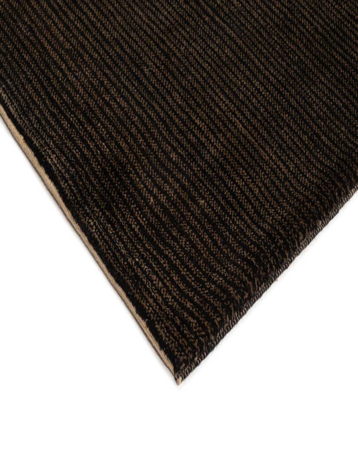 Detail image of 5' 8 x 7' 10 Juma Wool Rug