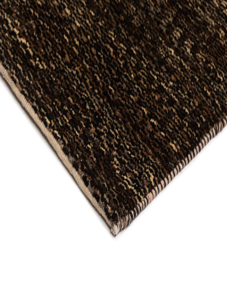 Detail image of 4' 6 x 6' 7 Juma Wool Rug