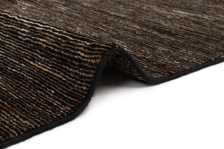 Detail image of 5' 8 x 8' Juma Wool Rug