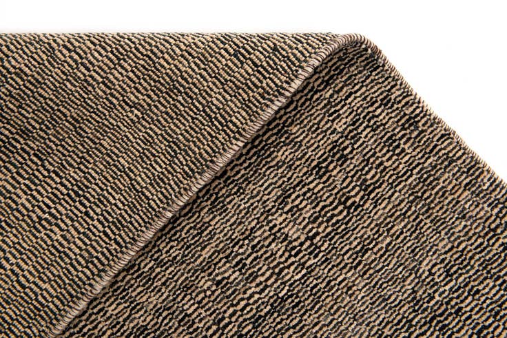 Detail image of 5' 10 x 8' 10 Juma Wool Rug