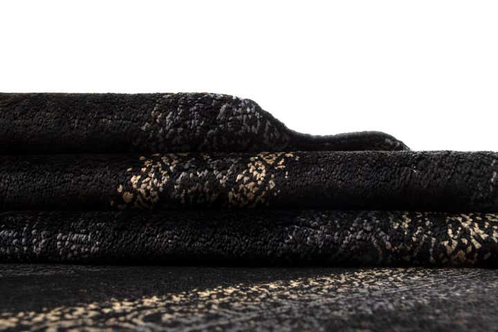 8' 2 x 9' 8 Juma Rug