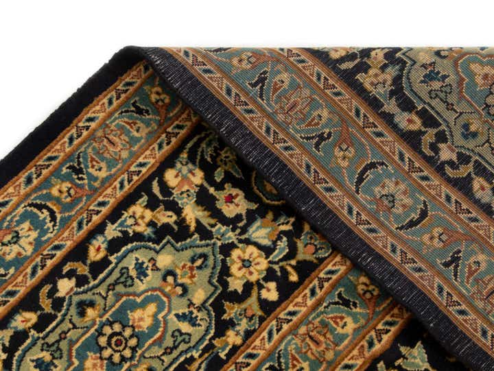 7' 10 x 11' 9 Kashan Wool Rug