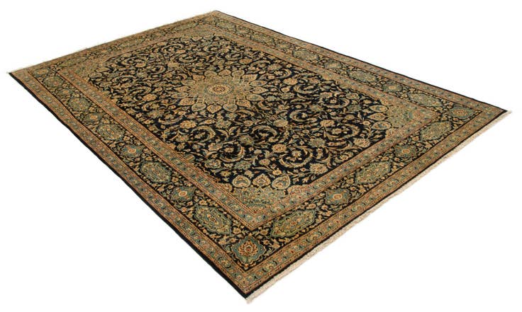 Detail image of 7' 10 x 11' 9 Kashan Wool Rug