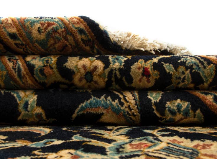 Detail image of 7' 10 x 11' 9 Kashan Wool Rug