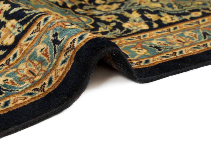 Detail image of 7' 10 x 11' 9 Kashan Wool Rug